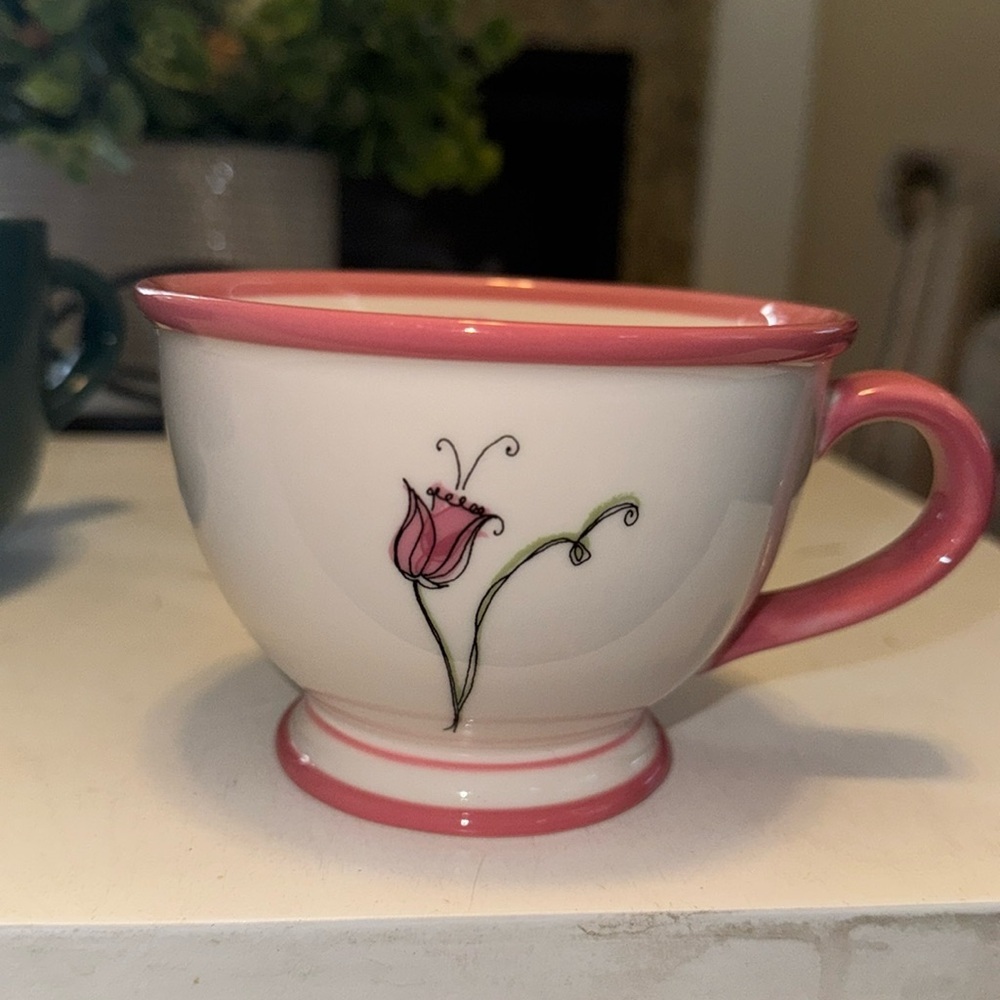'Inspiring' White Pink Flower 10 oz Mug Cup NOS